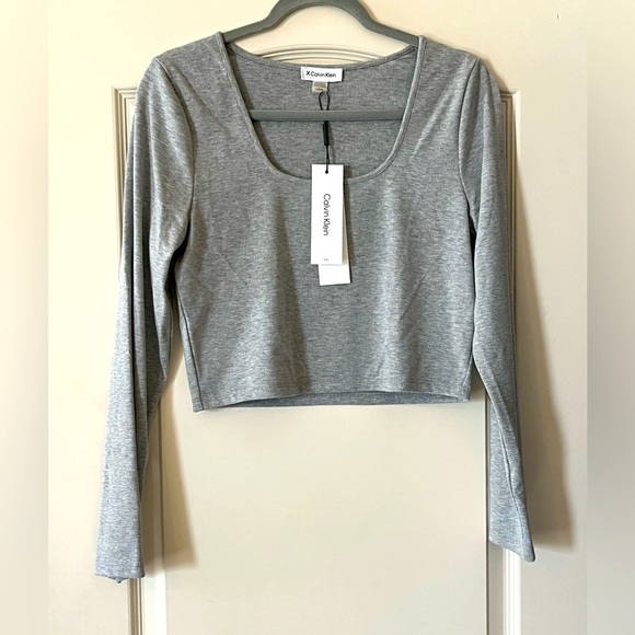 NWT Calvin Klein Gray Long Sleeve, Cropped Top, Slim, women’s size large - Picture 1 of 13